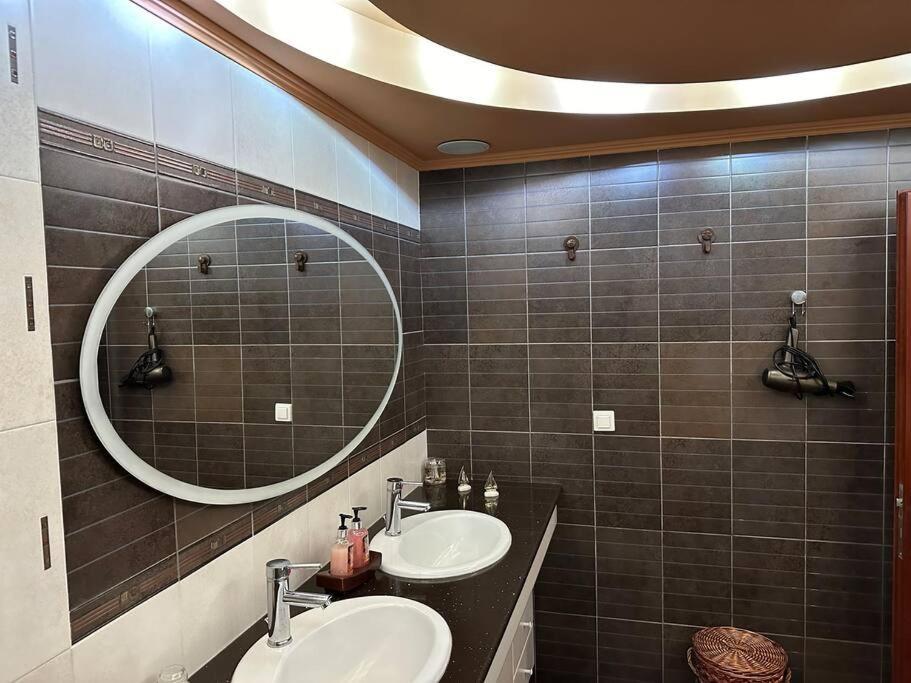 Lux House With Garden Villa Kampos  Ngoại thất bức ảnh